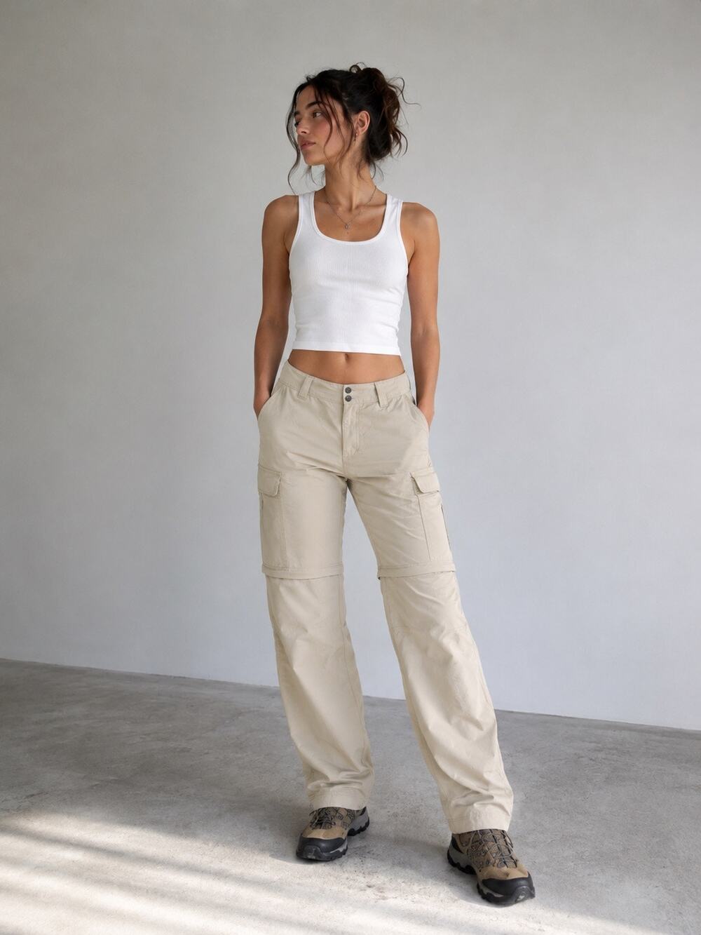 Columbia Omni-Shield Womens Khaki Tan Convertible Nylon Hiking Pants Size 12
